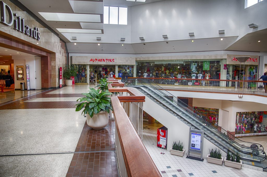 Akers Shopping Center in Gastonia, NC