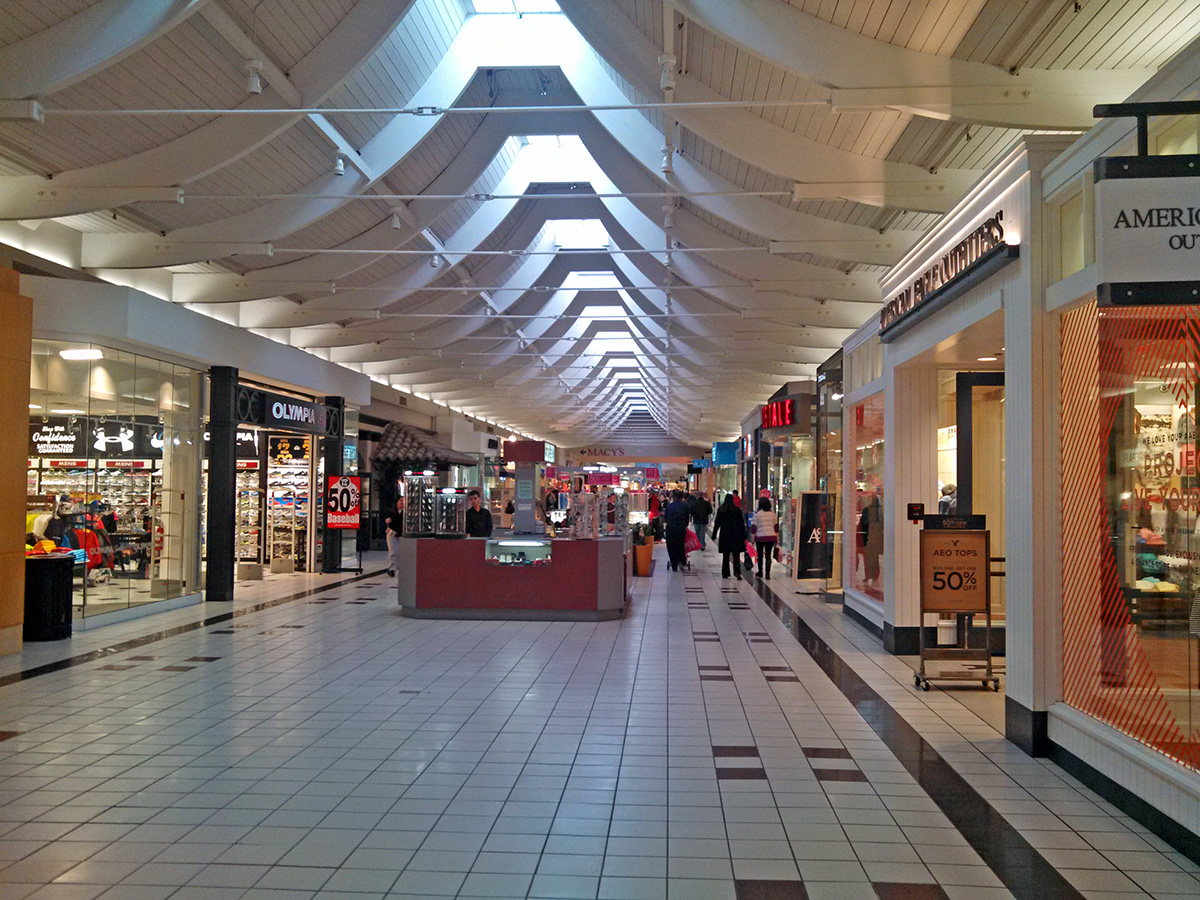 Auburn Mall in Auburn, MA