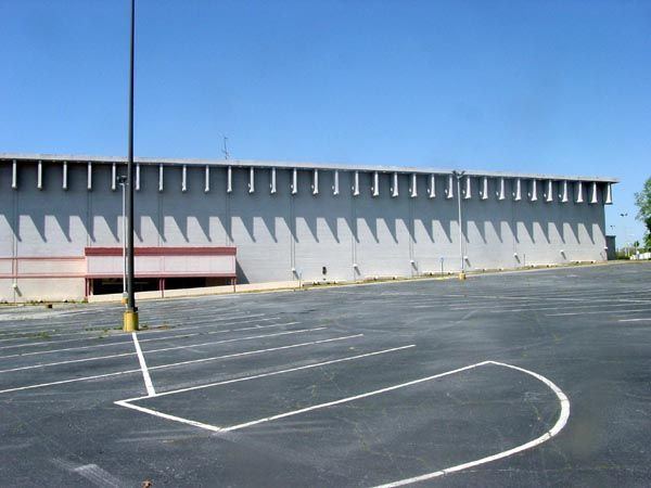 Avondale Fiesta Shopping Center in Avondale, AZ
