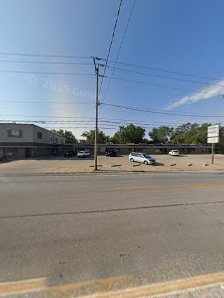 Douglas Avenue Plaza photo 4