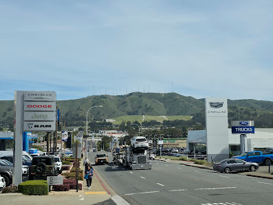 Serra Center photo 2