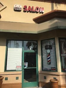 Foothill Marketplace photo 4