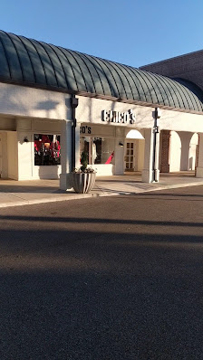 Saddle Creek photo 3