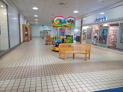 Towne Mall photo 2