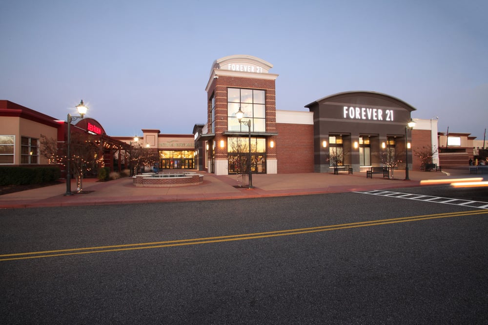 Bayberry Village Shopping Center in Newport News, VA