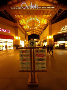 Clinton Premium Outlets photo 7