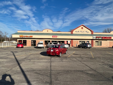 North Pointe Plaza photo 1