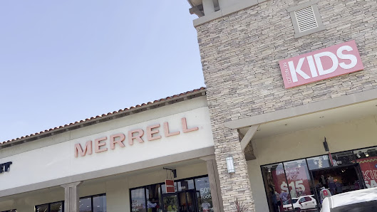 Gilroy Premium Outlets photo 3