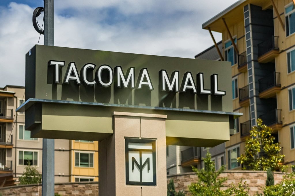 Bellevue Marketplace in Bellevue, WA