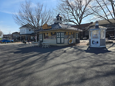 Kitchen Kettle Village photo 2