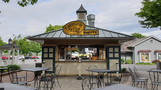 Kitchen Kettle Village photo 4