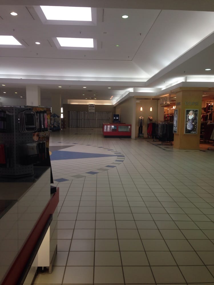 Bridgeview Plaza in Miramichi, NB