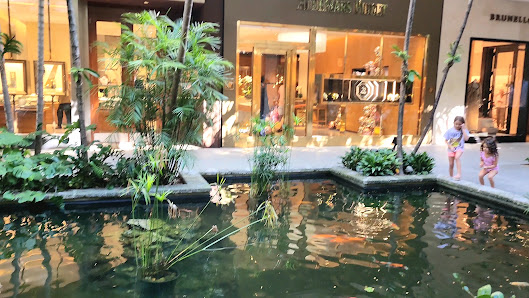 Bal Harbour Shops photo 3