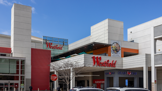 Westfield Plaza Bonita photo 1