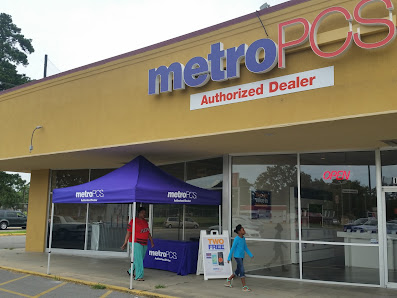 Shreve City Shopping Center photo 1