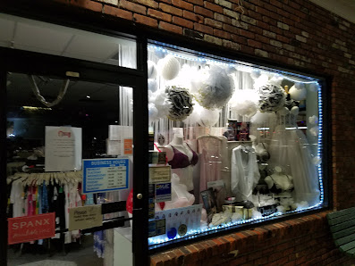 The Shoppes at Colonial Village photo 2