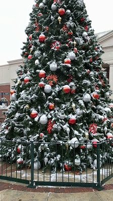 Fairfax Corner photo 3