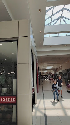 Burlington Centre photo 3