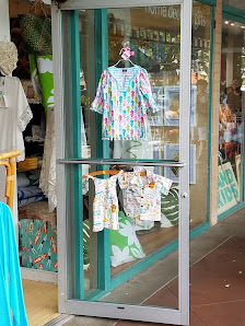 Kahana Gateway Shopping Center photo 4