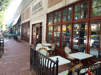 Village at Shirlington photo 2