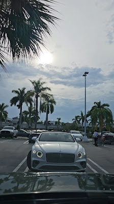 Del Mar Village photo 3