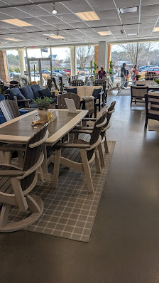 Seattle Premium Outlets photo 2