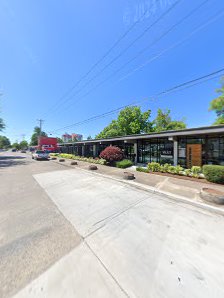 Seventeen & Oaks Center photo 2