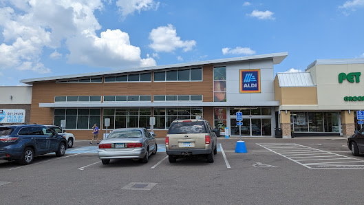 Roseville Center photo 1