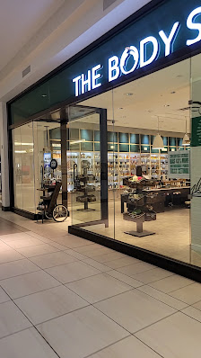 Fashion Mall Commons photo 2