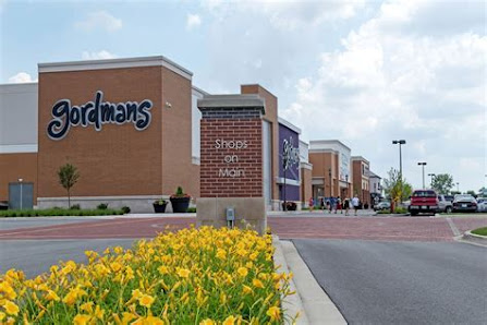 Shops on Main photo 1