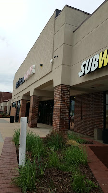 Turnpike Shopping Center photo 3