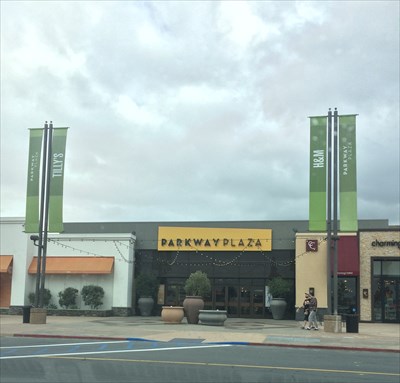 Cottonwood Plaza in El Cajon, CA