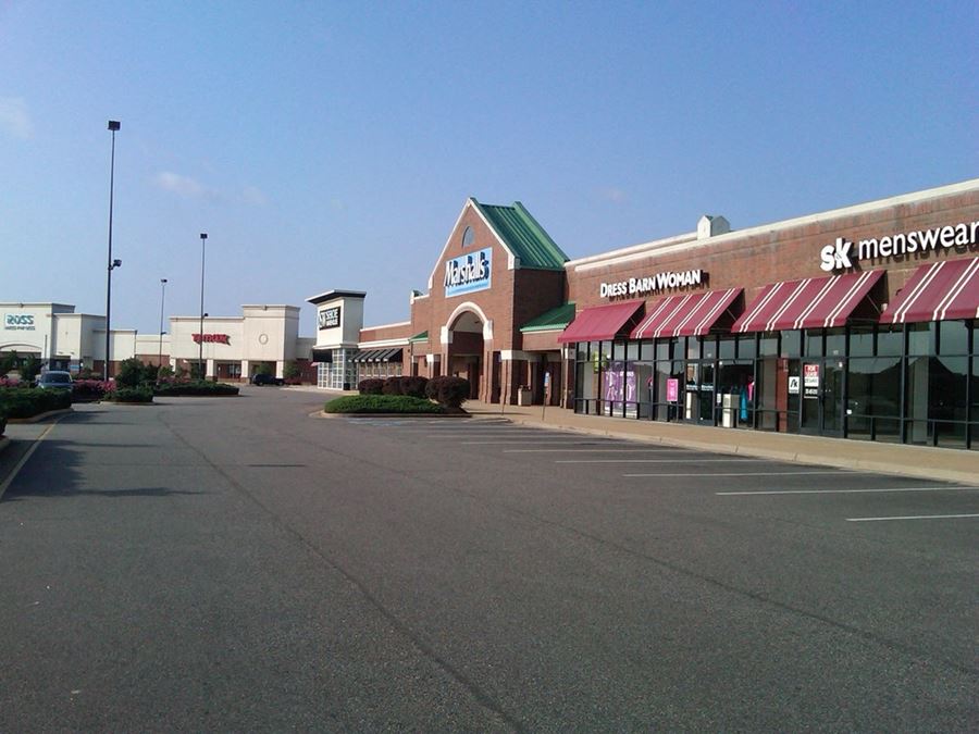 Crossways Shopping Center in Chesapeake, VA
