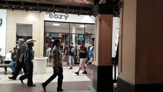 Visalia Mall photo 3