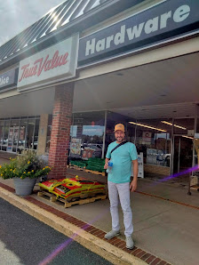 River Road Shopping Center photo 1