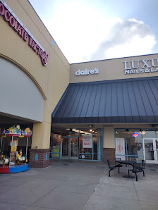 The Shops of Highland Park photo 1