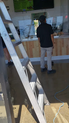 Mission Hills Plaza photo 3