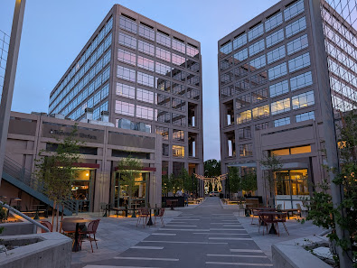 Park Square photo 2