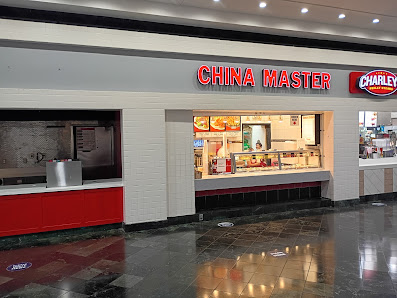 Oak Court Mall photo 1