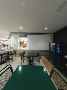 Oak Court Mall photo 4