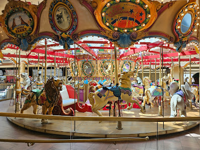 The Plaza at Buckland Hills photo 2