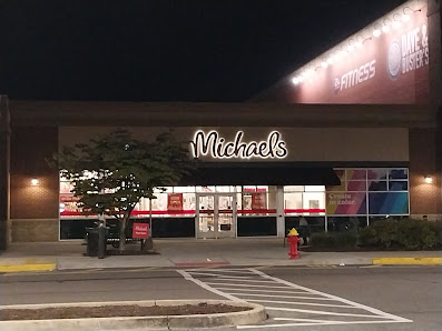 Post Road Plaza photo 1