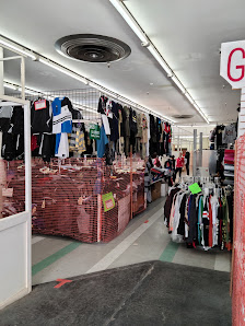 Mammoth Mall photo 2