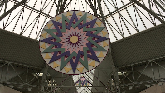 York Galleria photo 3