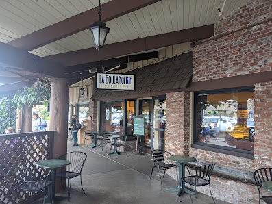 Fig Garden Village photo 1
