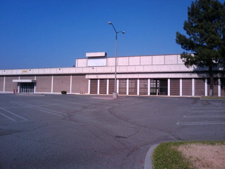Del Rosa Shopping Center in San Bernardino, CA