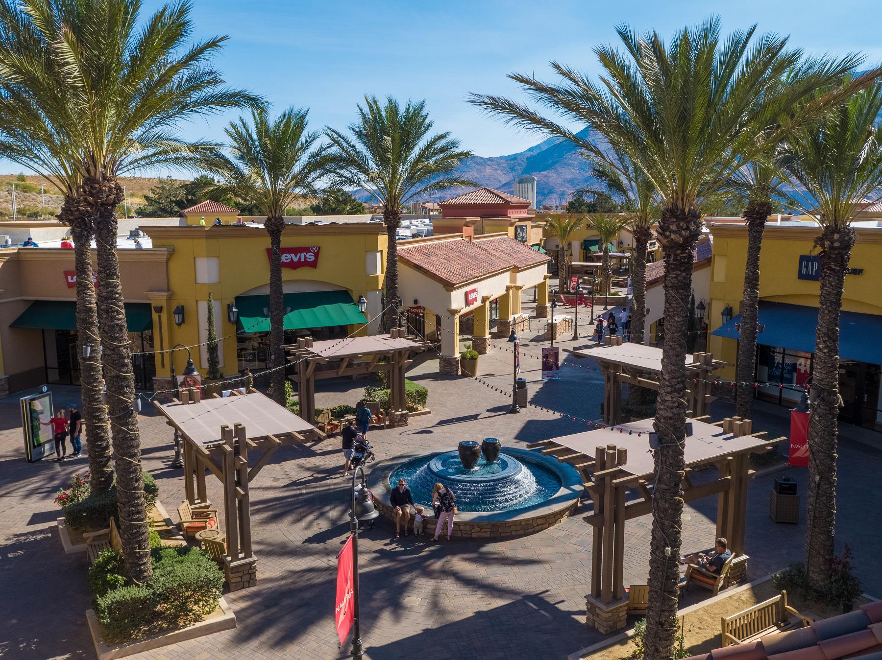 Desert Hills Premium Outlets in Cabazon, CA