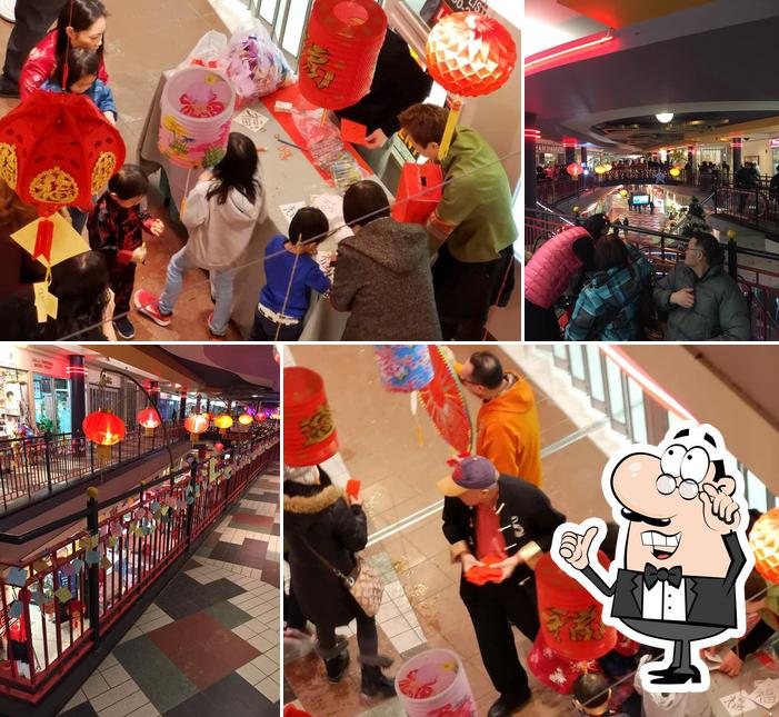 Dragon City Mall in Toronto, ON