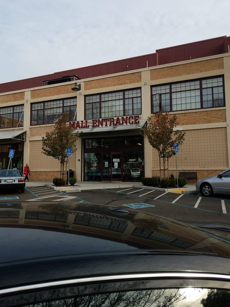 DURANT Marketplace in Oakland, CA