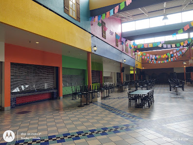 Macroplaza Mall photo 1